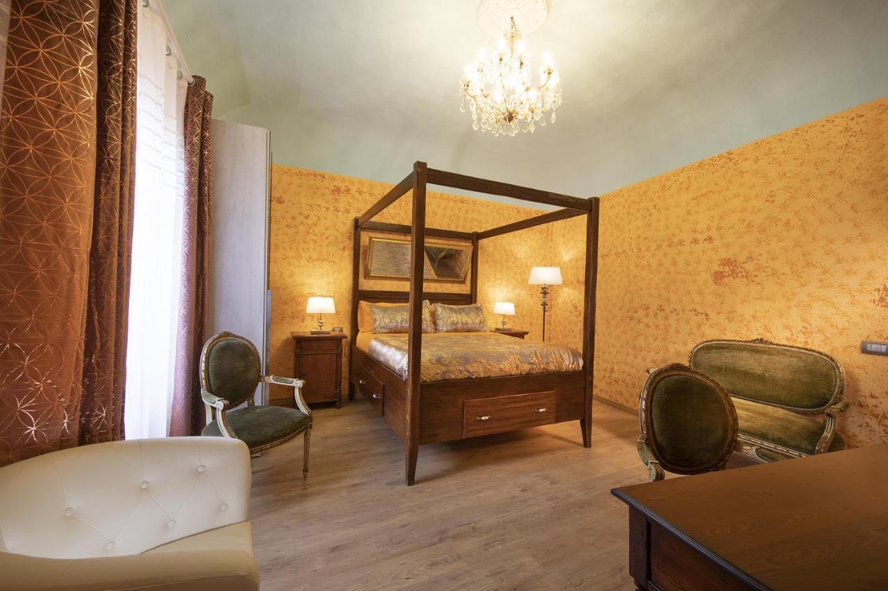 La Togata Hotellerie de Charme - Relais il Pozzo Montalcino Esterno foto