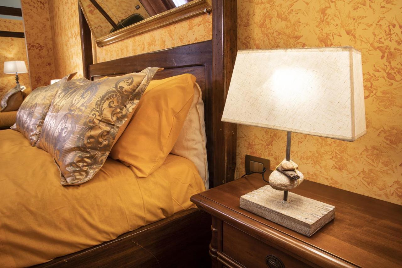 La Togata Hotellerie de Charme - Relais il Pozzo Montalcino Esterno foto